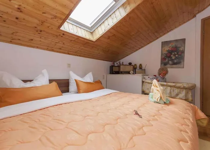 In 39261 Daire Dramalj